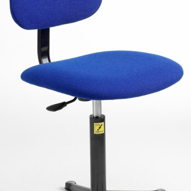 25077 - Gas-lift low model ESD chair with feet, blue fabric