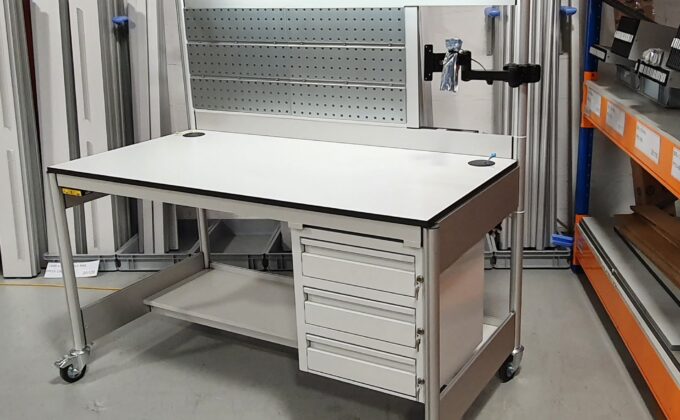 Mobile bench with tool board, lower shelf, constant monitor, undershelf light
